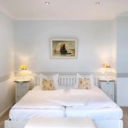 Hansa Am Apartment *